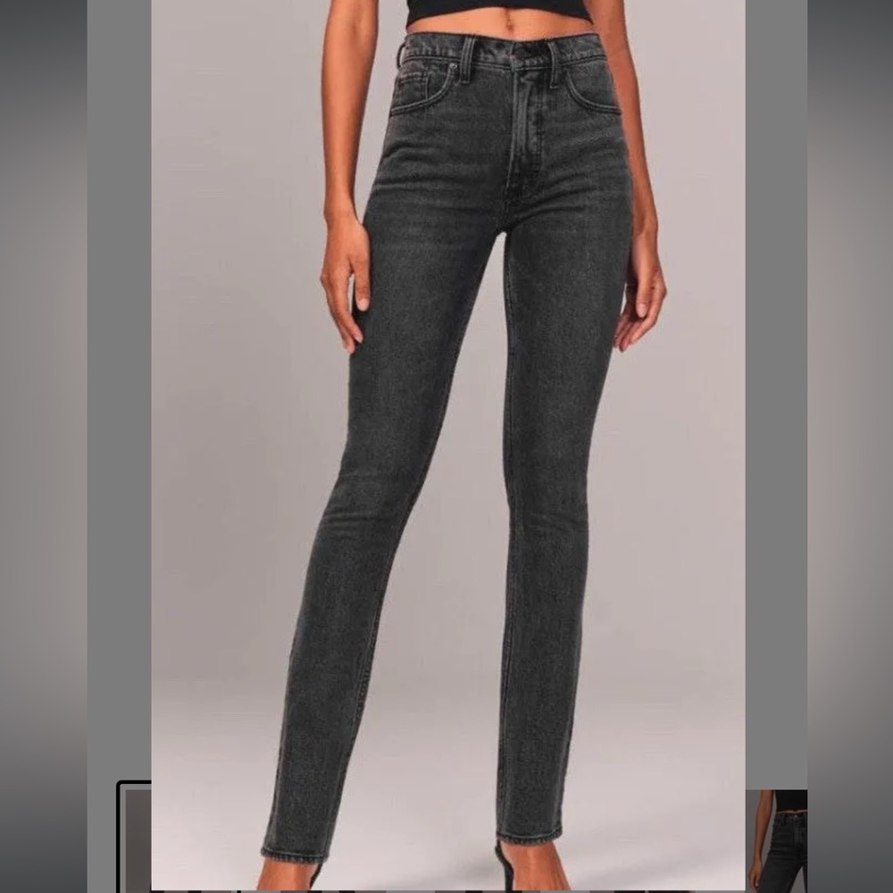 Abercrombie & Fitch The 90s Skinny High Rise